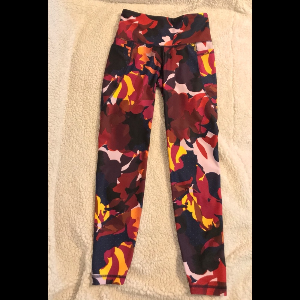 Old Navy Elevate Leggings